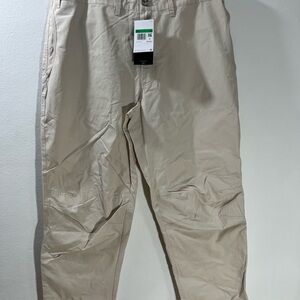 Nike Tech Repel Loose Fit Straight Leg Pants Beige FZ0710-104 Size XL New $170